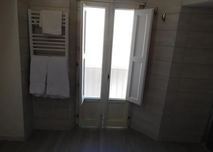Palazzo Dei Vespri Bed & Breakfast 4*