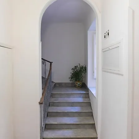 Palazzo Dei Vespri Bed & Breakfast Caltagirone
